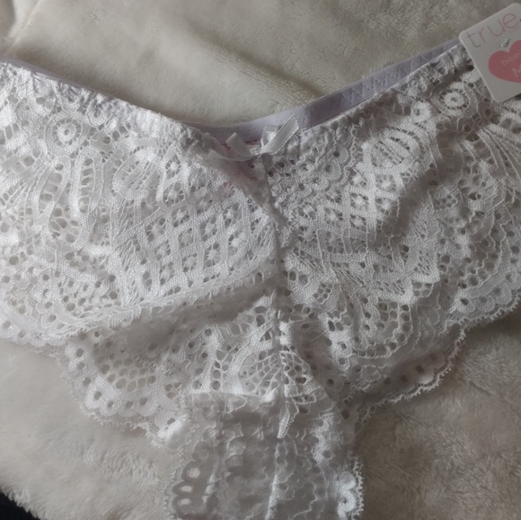 Panties - Picture 1 of 2